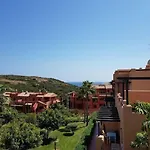 Penthouse Paradiso: 2br Oasis In Del Sol * Casares