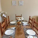 Penthouse Paradiso: 2br Oasis In Del Sol Διαμέρισμα Casares