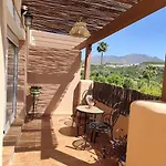 Penthouse Paradiso: 2br Oasis In Del Sol *