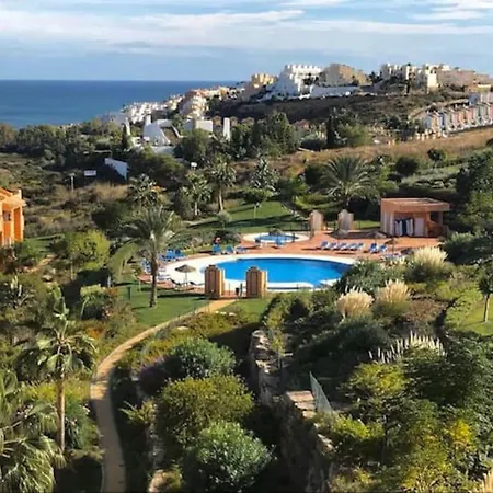 Penthouse Paradiso: 2br Oasis In Del Sol * 卡萨雷斯
