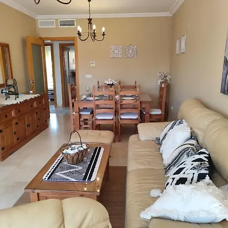 Penthouse Paradiso: 2br Oasis In Del Sol Apartament