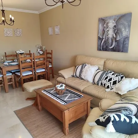 Penthouse Paradiso: 2br Oasis In Del Sol Casares