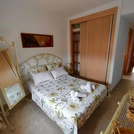 Penthouse Paradiso: 2br Oasis In Del Sol Διαμέρισμα Casares